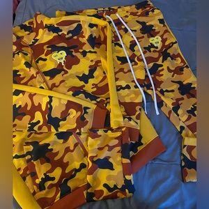 Men’s Jogging Suit